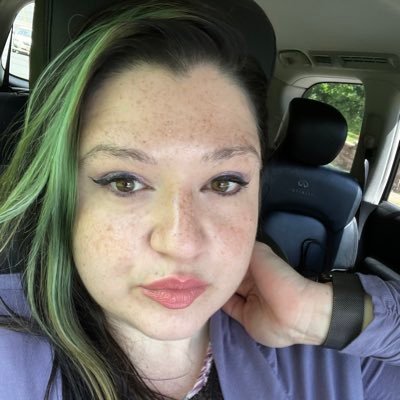 Kristina Molinaro Email