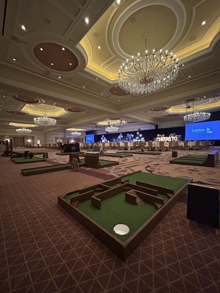Mobile Mini Golf Rental