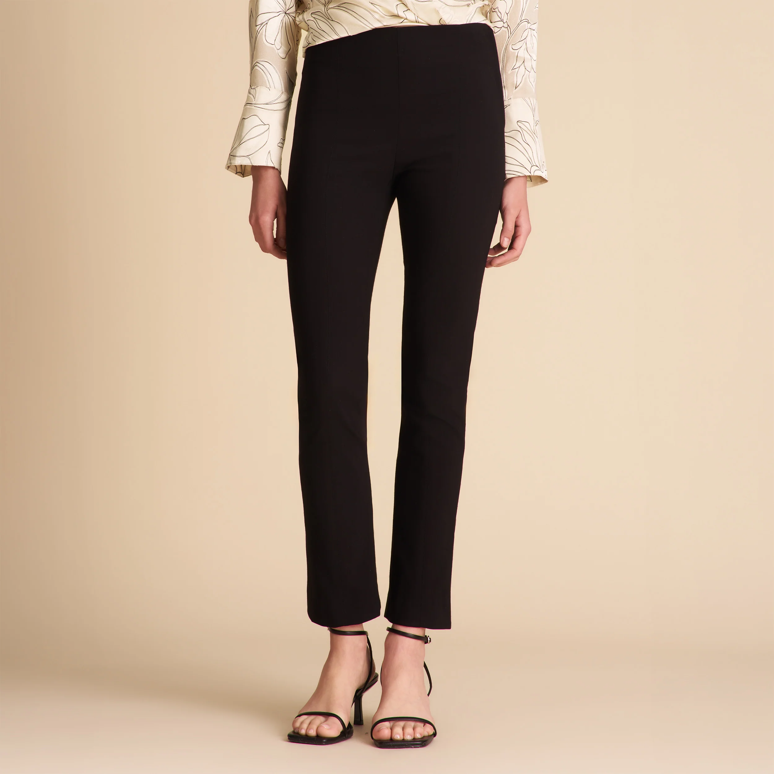 The Slim Ankle Pant